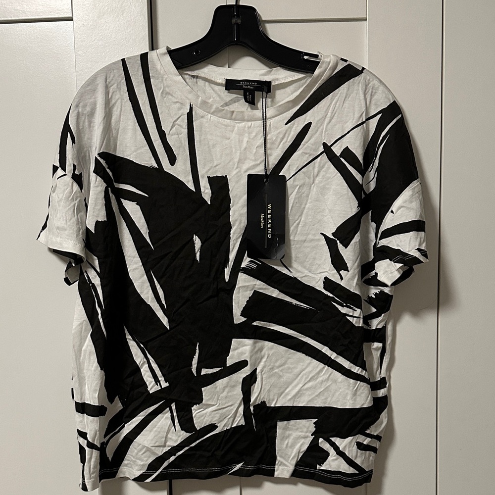 MaxMara WEEKEND Black and White Graphic Short Sleeve Tee